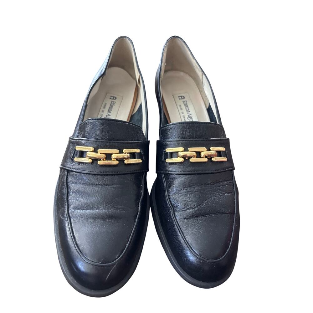 Etienne Aigner Black Leather Loafer Vintage 8N Gold Chain Accent Preppy Classic